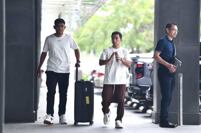 发现半岛体育-泰国与国足同步备战只等海归 泰国梅西任队长